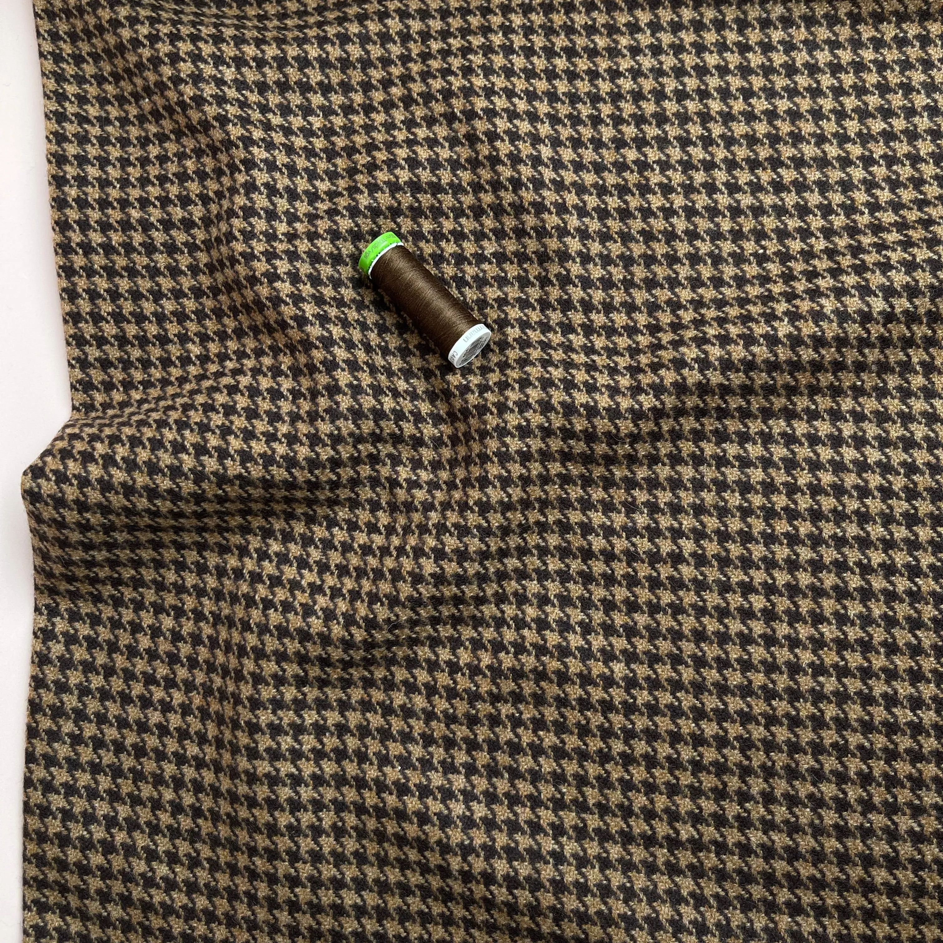 Deadstock Houndstooth Pure Soft Wool Coating