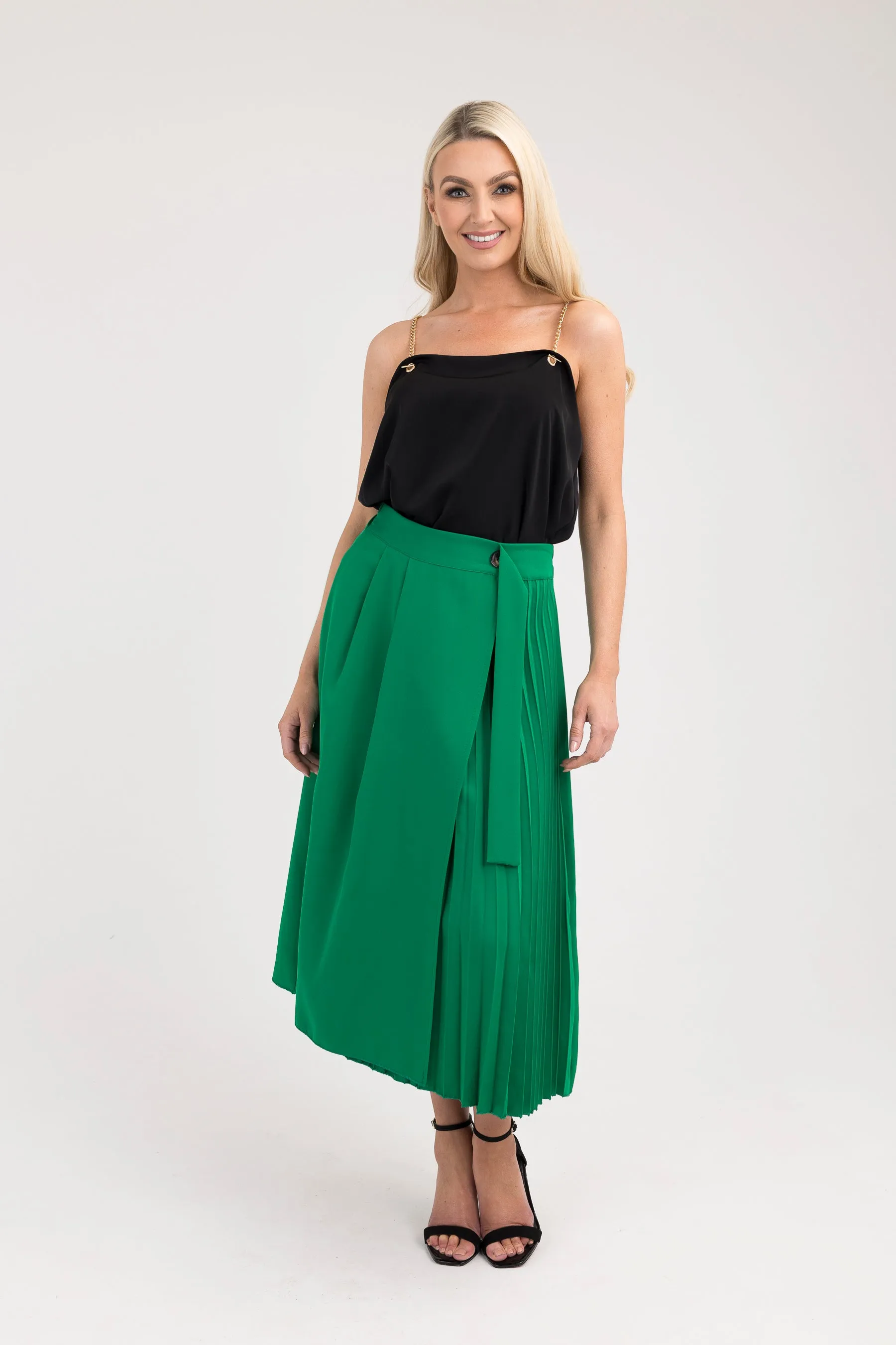 Izzy pleated skirt