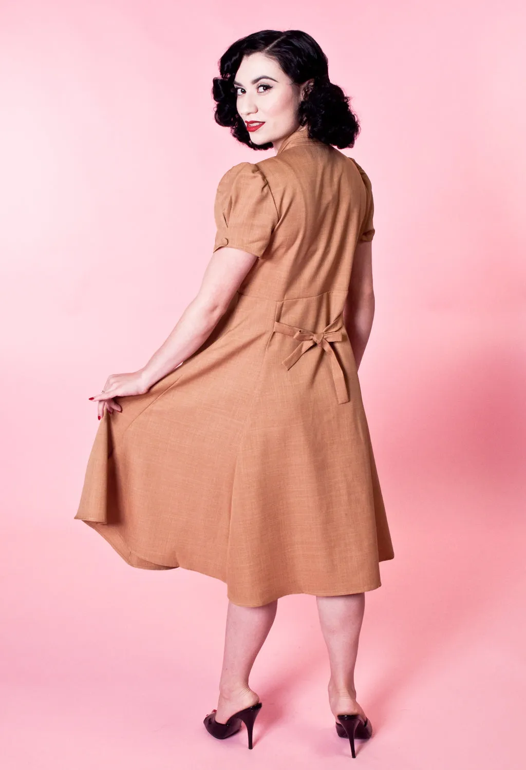 Manhattan Dress - Camel